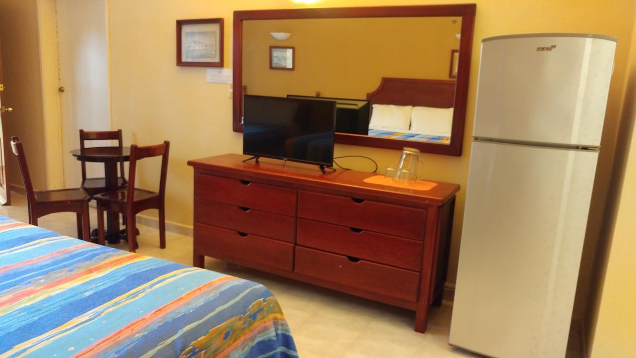 Sun Suites Cozumel Bagian luar foto