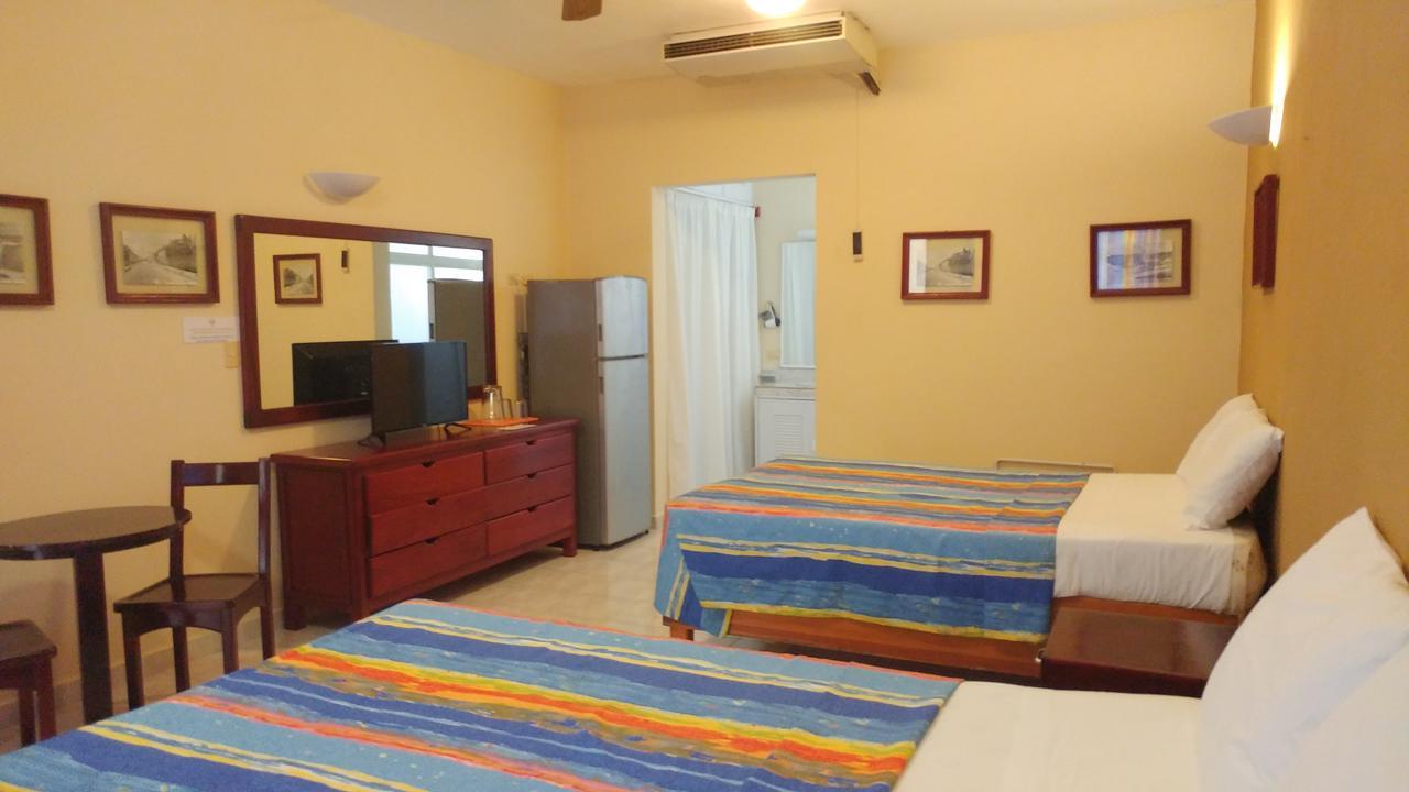 Sun Suites Cozumel Bagian luar foto